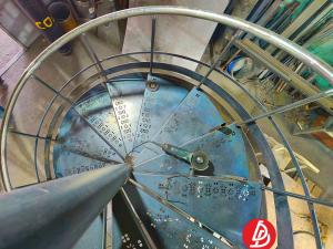 Винтовая, металлическая лестница