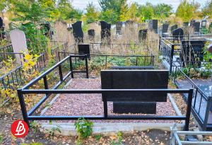 Оградка из проф. трубы 50х50