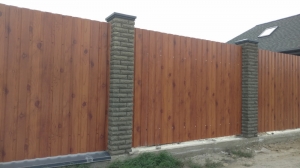 Забор из профнастила