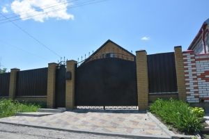 Ворота распашные из мет. листа