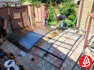 Навес - козырек.