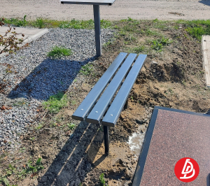 Лавочка обшитая полимером (ПВХ)