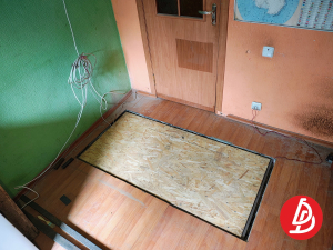 Люк в подвал под линолеум