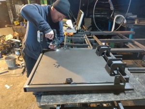 Люк под плитку 3