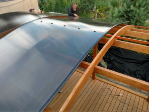 Навес из поликарбоната  POLYGAL