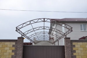 Навес из поликарбоната  POLYGAL