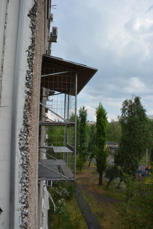 Вольер на окно