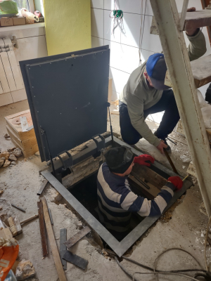 Люк под плитку