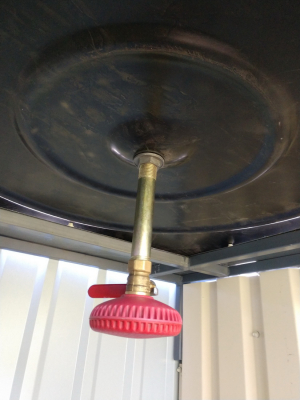 Душ - туалет металлический