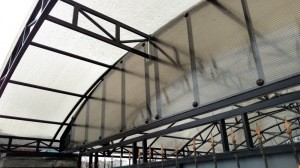 Навес из поликарбоната  POLYGAL