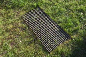 Решетка на барбекю.