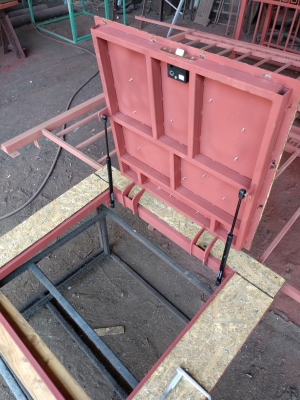 Люк под плитку