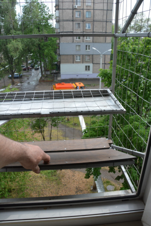 Вольер для кота. На окно.