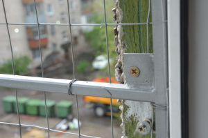 Вольер для кота. На окно.