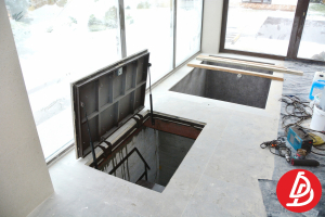 Люк в подвал под плитку