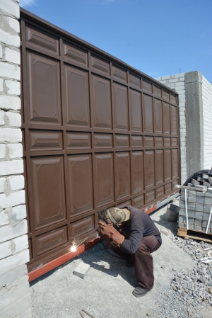 Ворота откатные, филенчатые