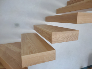 Консольная лестница