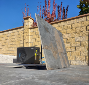 Люк на бассейн под керамогранит.