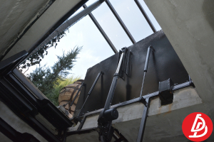 Люк автоматический обшитый