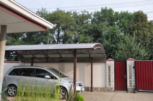 Навес из поликарбоната  POLYGAL