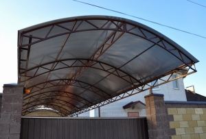 Навес из поликарбоната  POLYGAL