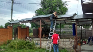 Навес из поликарбоната  POLYGAL