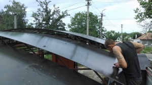 Навес из поликарбоната  POLYGAL