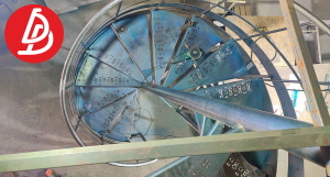 Винтовая, металлическая лестница