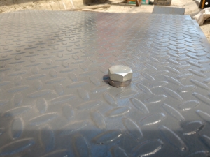 Люк уличный 1