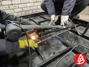 Люк в подвал под ламинат