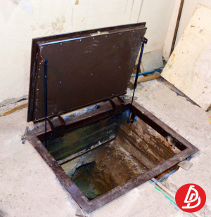 Люк в полвал