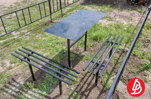 Ритуальные столы лавки из металла.