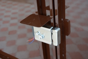 Ворота распашные из мет. листа