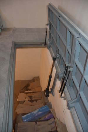 Люк автоматический