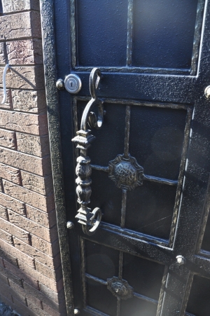 Ворота распашные из мет. листа