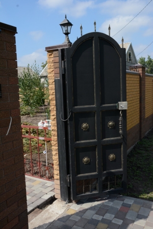 Ворота распашные из мет. листа