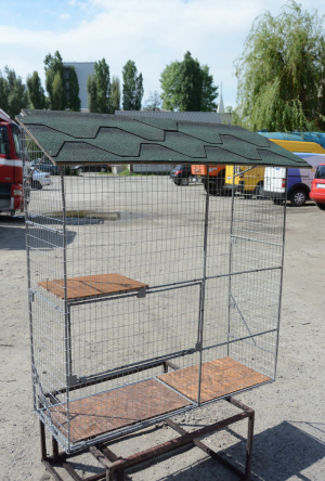 Вольер для кота. На окно.