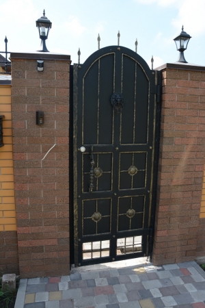 Ворота распашные из мет. листа