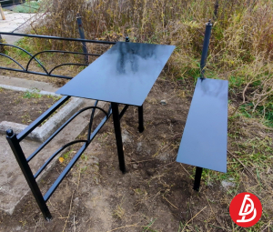 Стол лавка. Лист металлический.