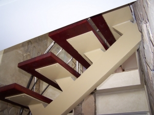 Лестница радиусная на одном косоуре