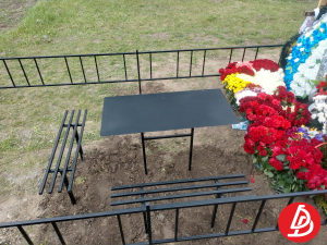 Ритуальные столы лавки из металла.