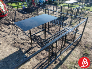 Ритуальные столы лавки из металла.