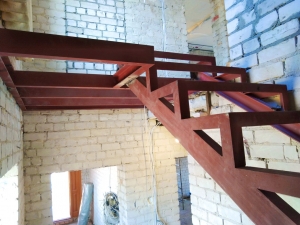 Лестница уголок швеллер