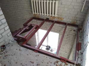 Лестница уголок швеллер