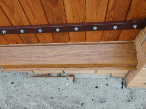 Забор обшитый деревом