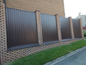 Забор из профнастила