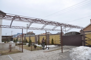 Навес из поликарбоната  POLYGAL