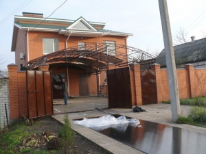 Навес из поликарбоната  POLYGAL