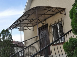 Навес из поликарбоната  POLYGAL