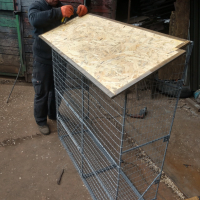 Вольер для кота. На окно.